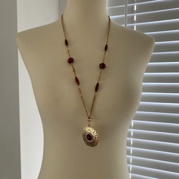 Sarah Cov Gold Necklace with Removable Pendant - Picture 2 of 7